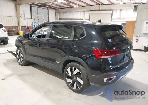 2024 Volkswagen Taos 1.5T Sel z USA, uszkodzony, nr VIN 3VV4X7B24RM037827